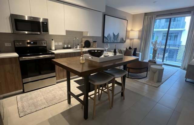 8064 Northwest 42th St. photos photos