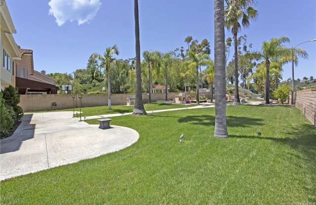 25811 Middle Ridge Lane Gallery 3