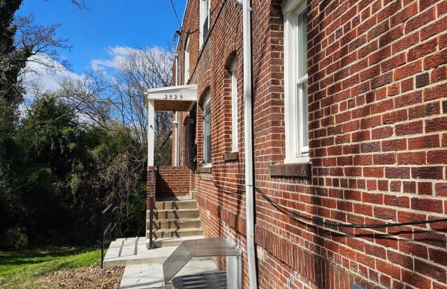 3929 4TH Street SE Gallery 2