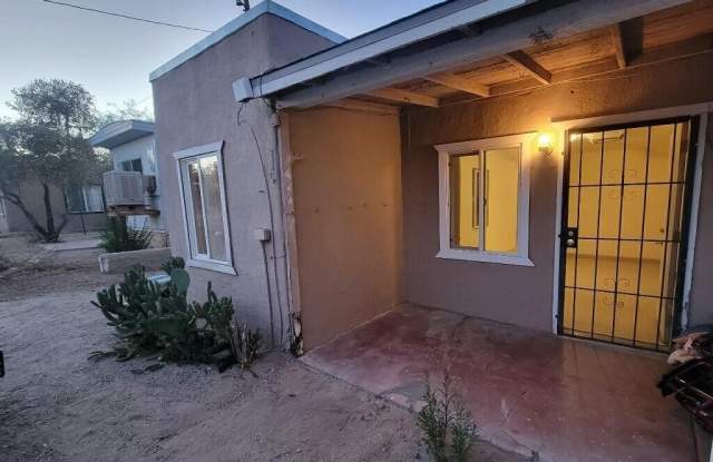 6746 Adobe Road photos photos