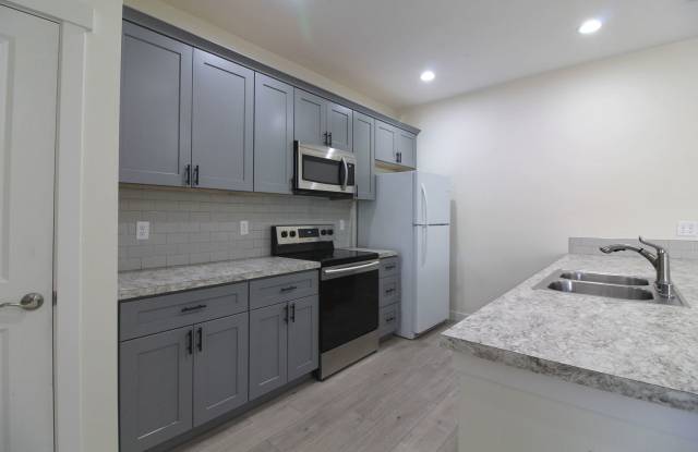 3 Bedroom, 2.5 Bath + Flex Room Townhome in Kennewick Gallery 3