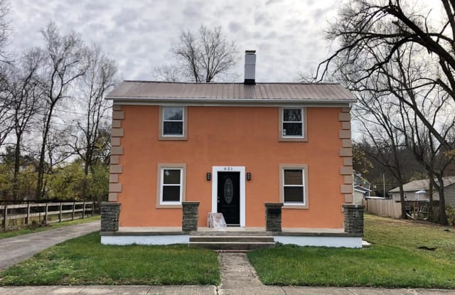 621 Park Avenue - 621 Park Avenue, Loveland, OH 45140