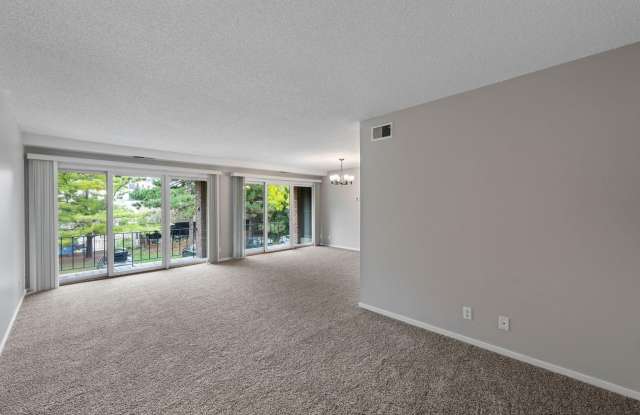 6421 Colony Way Gallery 3