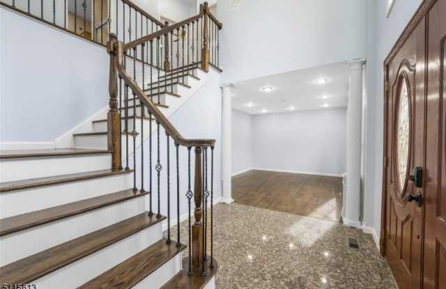 83 Hillside Ter Gallery 4