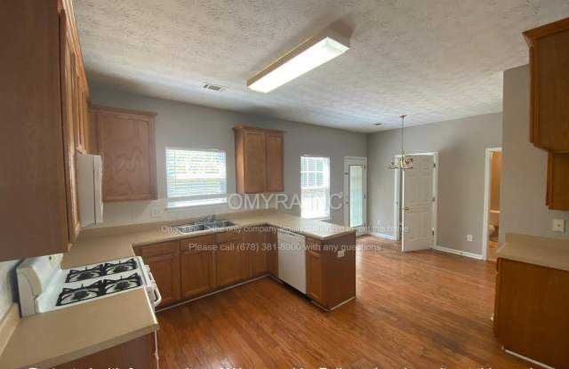 310 Hulan Way Gallery 2