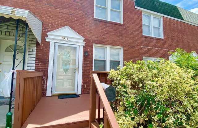 Charming 2 Bedroom/1 Bathroom Townhome in Morrel Park, MD! photos photos
