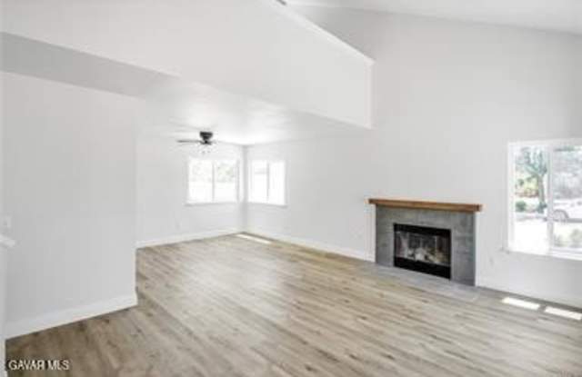 38210 La Loma Avenue Gallery 4