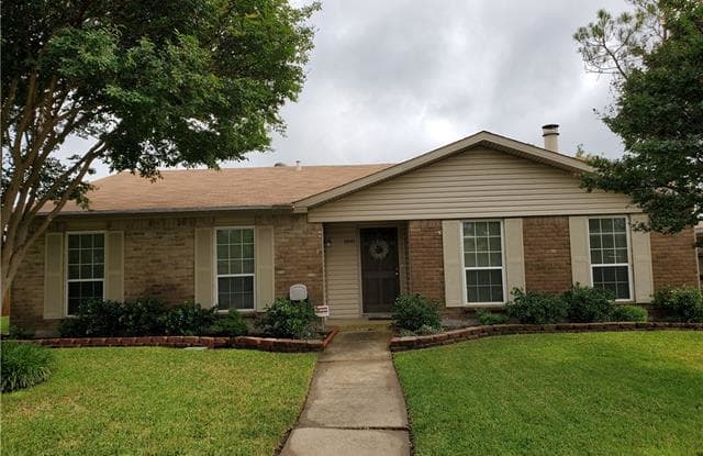 1841 Sandra Lane - 1841 Sandra Lane, Grand Prairie, TX 75052