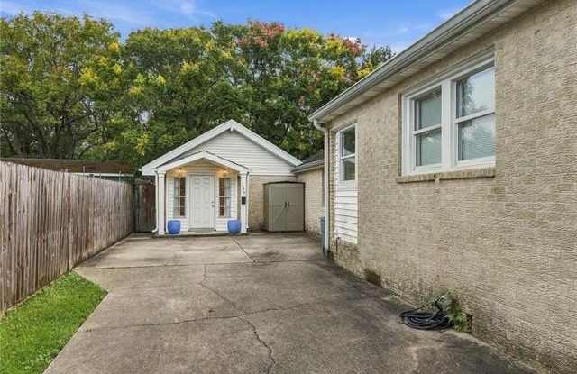 149 JEFFERSON HEIGHTS Avenue Gallery 2