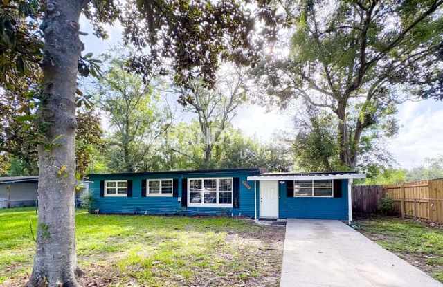 2145 Bourget Drive Gallery 2