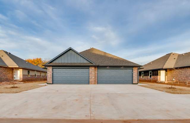 3 Bedroom 2 Bathroom Brand New Duplex in Piedmont Schools - 11615 Mackenzie Way, Oklahoma City, OK 73099