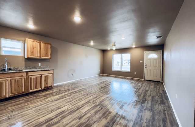 Charming 3 Bedroom Home photos photos