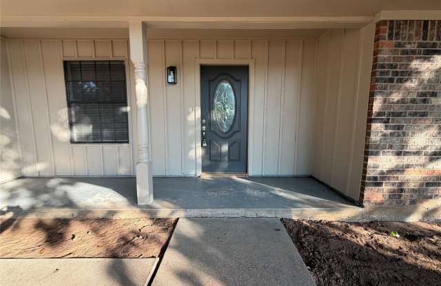 6203 Circo Drive Gallery 2