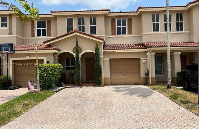 190 Riverwalk Cir photos photos