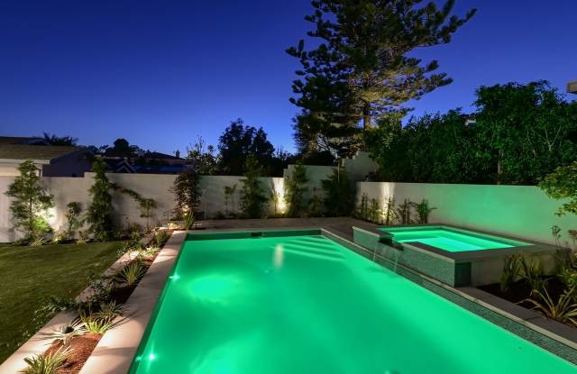 MUST SEE 5 bedroom, 5 bath in Manhattan Beach Hill Section + Swimming Pool & Spa + Lovely Backyard + Smart Home Features!! Gallery 4