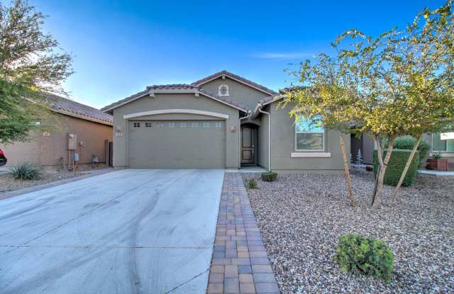 5 Bedroom + 3 Bathroom + 2 Car Garage + Single Level Remodeled Home in The Parks in San Tan Valley - 413 West Tamarack Drive, Pinal County, AZ 85140