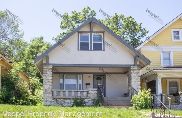 2432 Park Avenue - 2432 Park Avenue, Kansas City, MO 64127
