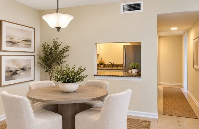 Beautiful Remodeled 1/1 First Floor Condo x Rent @ Wimbledon Park Close to Downtown! Gallery 3