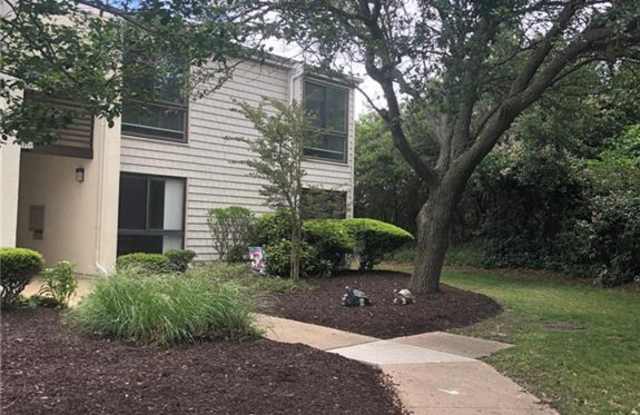 3900 Whispering Oaks Place Gallery 4