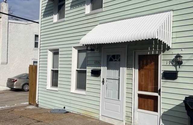 1731 W 6TH STREET photos photos