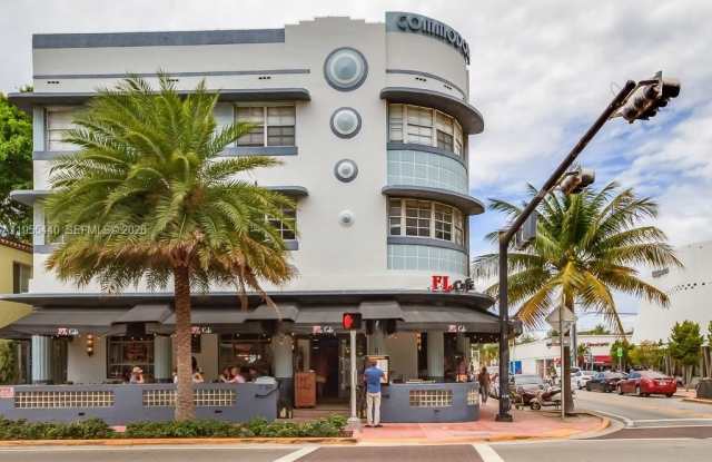 Commodore photos photos