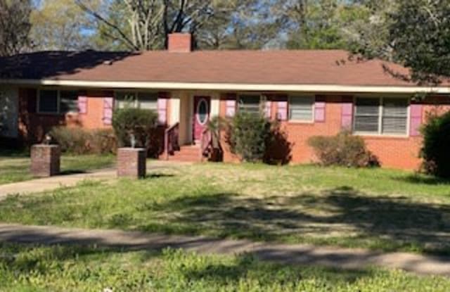 405 South East Street Unit B - 405 South East Street, Greensboro, GA 30642
