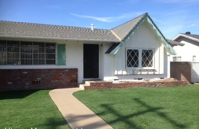 707 S Dale Ave - 707 South Dale Avenue, Anaheim, CA 92804