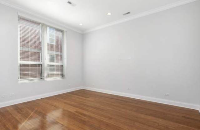 1245 W Jackson Blvd, #1024 photos photos