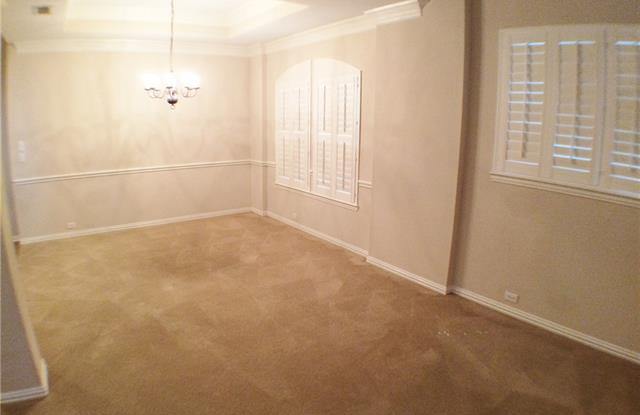 2459 Waterside Drive Gallery 3