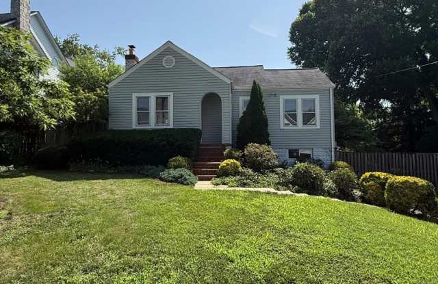 1131 MARION Avenue photos photos