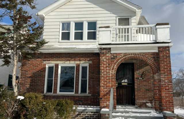 15710 Snowden Street - 1 photos photos