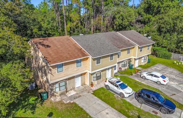 9322 GENNA TRACE Trail Gallery 3
