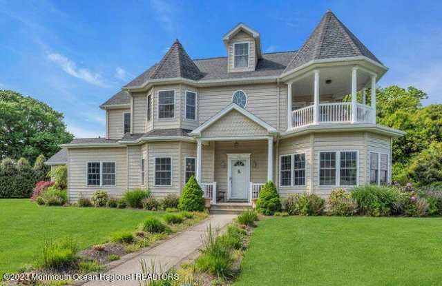 42 Pitney Avenue photos photos