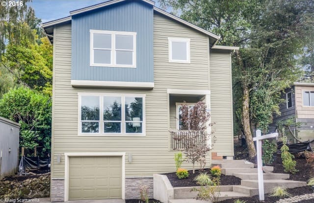 3014 SW Iowa St - 3014 Southwest Iowa Street, Portland, OR 97239