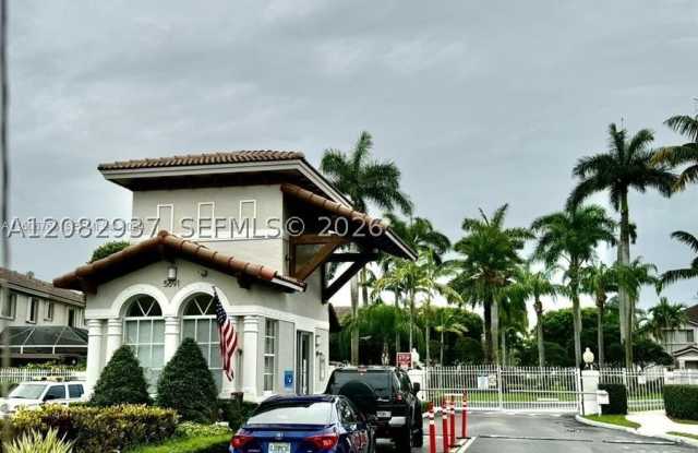 5759 NW 113th Ct Gallery 3