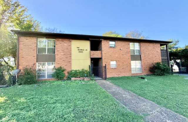 25 North Idlewild Street photos photos