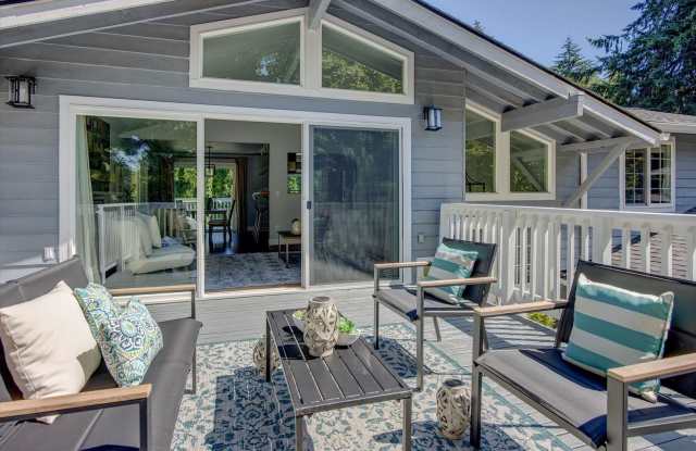 4Bd/2.5Ba Bothell Home Gallery 4