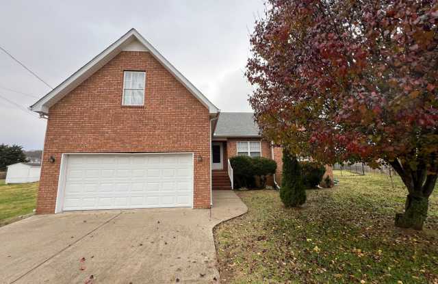 Conveniently located 3 Bedroom 2 Bath+ BONUS in Cul-de-Sac in Smyrna - 301 Acorn Court, Smyrna, TN 37167