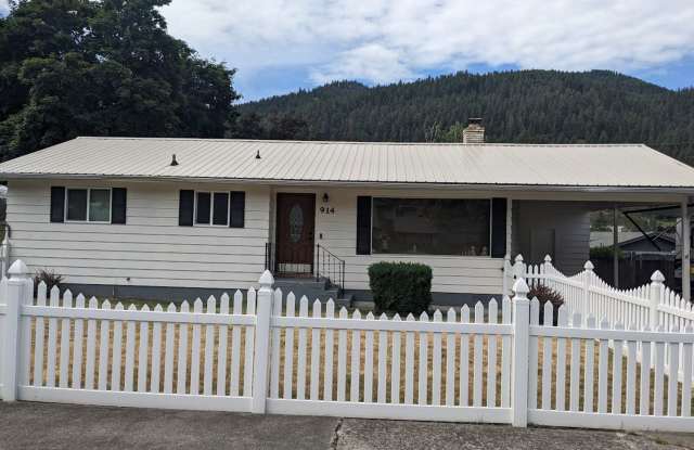 Beautiful 3 bedroom Orofino House photos photos Beautiful 3 bedroom Orofino House photos photos