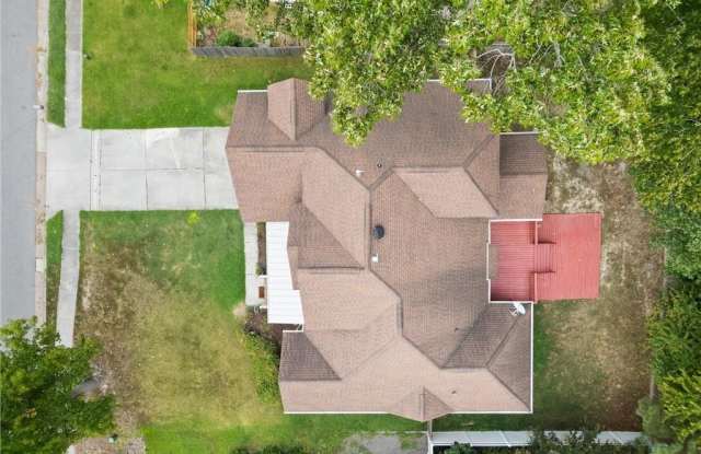 1456 Shoveller Avenue Gallery 2