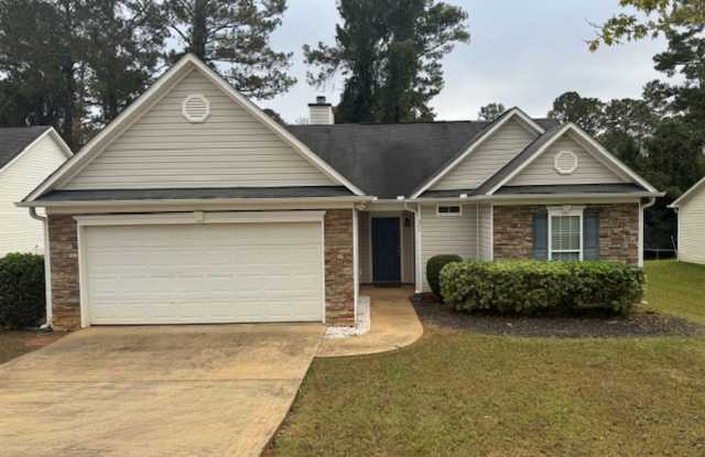 **PENDING** 470 S Page St - 470 South Page Street, LaGrange, GA 30241
