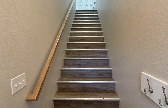5930 N Shady Grove Ln #2 Gallery 3