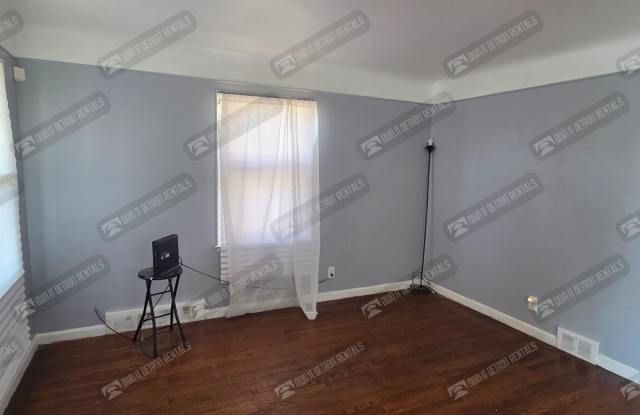 16251 Edmore Dr Gallery 4