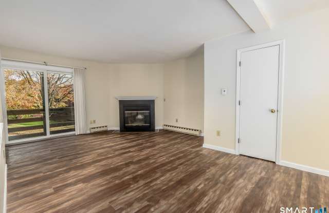 157 Shelter Rock Road Gallery 4