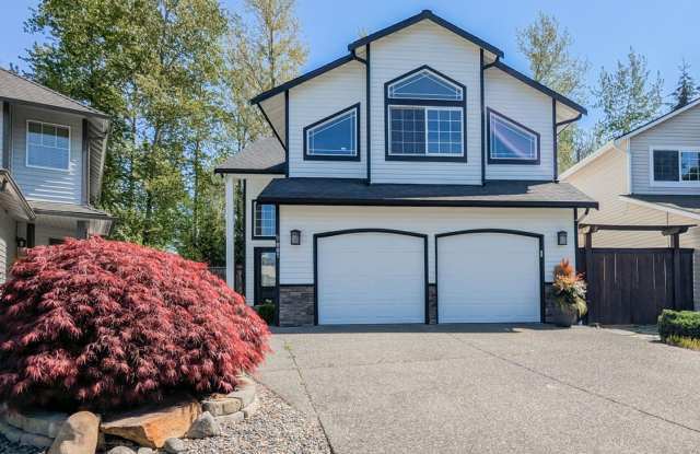 Beautifully maintained move-in ready 4-bed, 2.5-bath home with upgrades throughout! photos photos