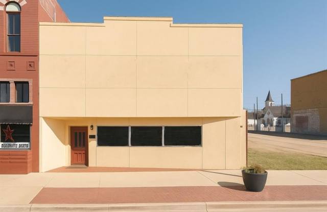 103 E Henderson Street photos photos