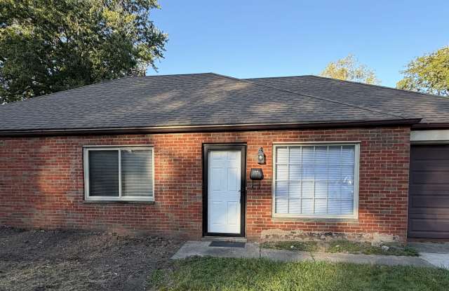 560 Walnut Dr Gallery 1