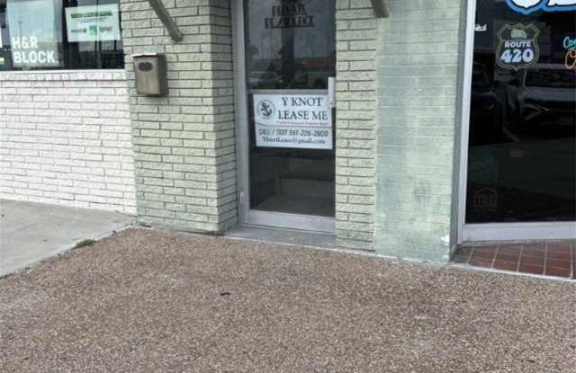 358 Commercial Street unit: 1 - 358 South Commercial Street, Aransas Pass, TX 78336