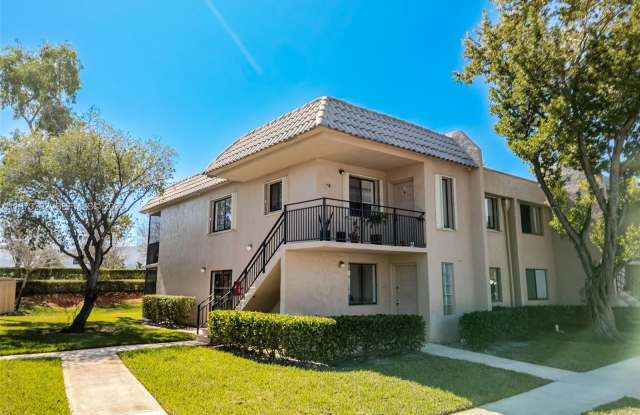 370 Racquet Club Rd photos photos