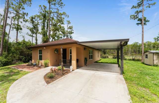 3241 TROPICAIRE Boulevard photos photos